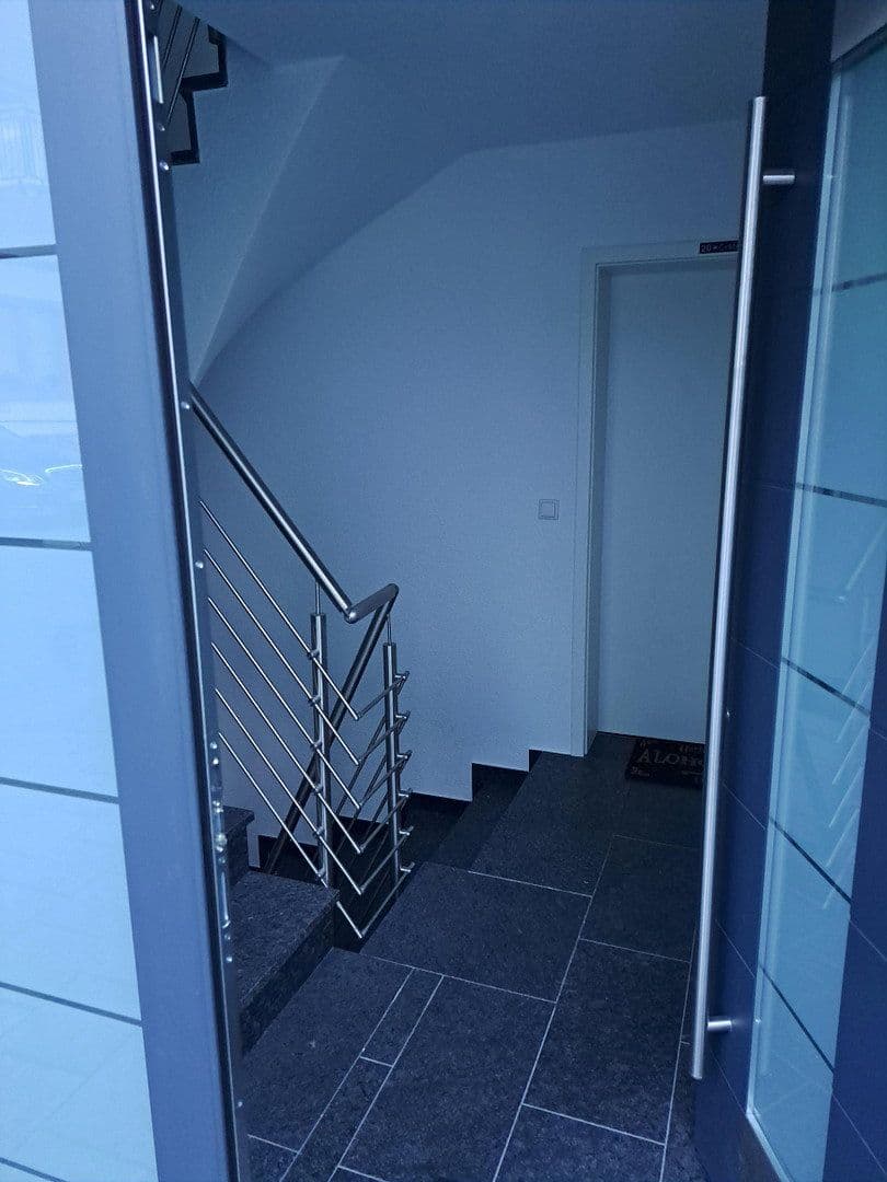 Prenájom bytu 3-izbový 95 m², Darmstadt-Eberstadt, Hesensko Prenájom bytu 3-izbový 95 m², Darmstadt-Eberstadt, Hesensko