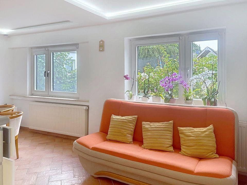 Predaj domu 120 m², pozemok 530 m², Schaberger Straße 81, Solingen, Severné Porýnie - Westfálsko Predaj domu 120 m², pozemok 530 m², Schaberger Straße 81, Solingen, Severné Porýnie - Westfálsko