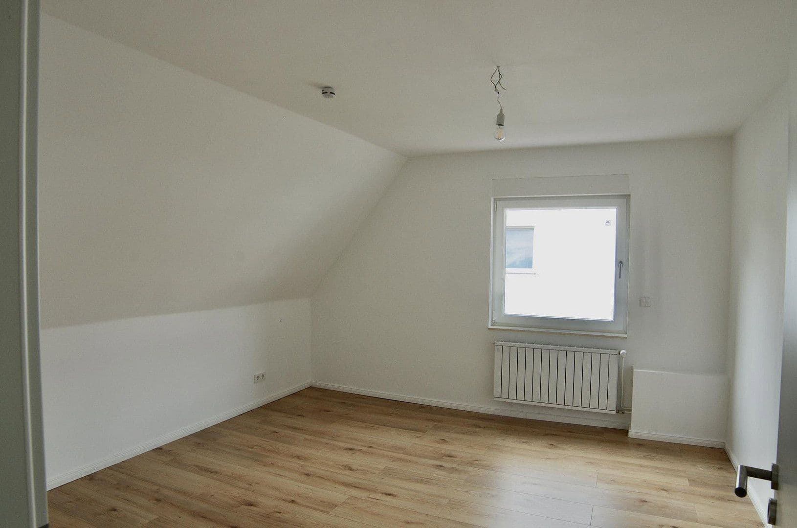 Prenájom domu 133 m², pozemok 591 m², Köhlerbergstraße 28, Wolfsburg, Dolné Sasko Prenájom domu 133 m², pozemok 591 m², Köhlerbergstraße 28, Wolfsburg, Dolné Sasko