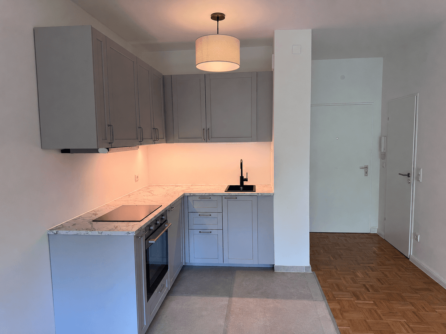 Predaj bytu 1-izbový 43 m², Potsdamer Chaussee 48A, Berlin-Bezirk Steglitz-Zehlendorf, Berlín Predaj bytu 1-izbový 43 m², Potsdamer Chaussee 48A, Berlin-Bezirk Steglitz-Zehlendorf, Berlín