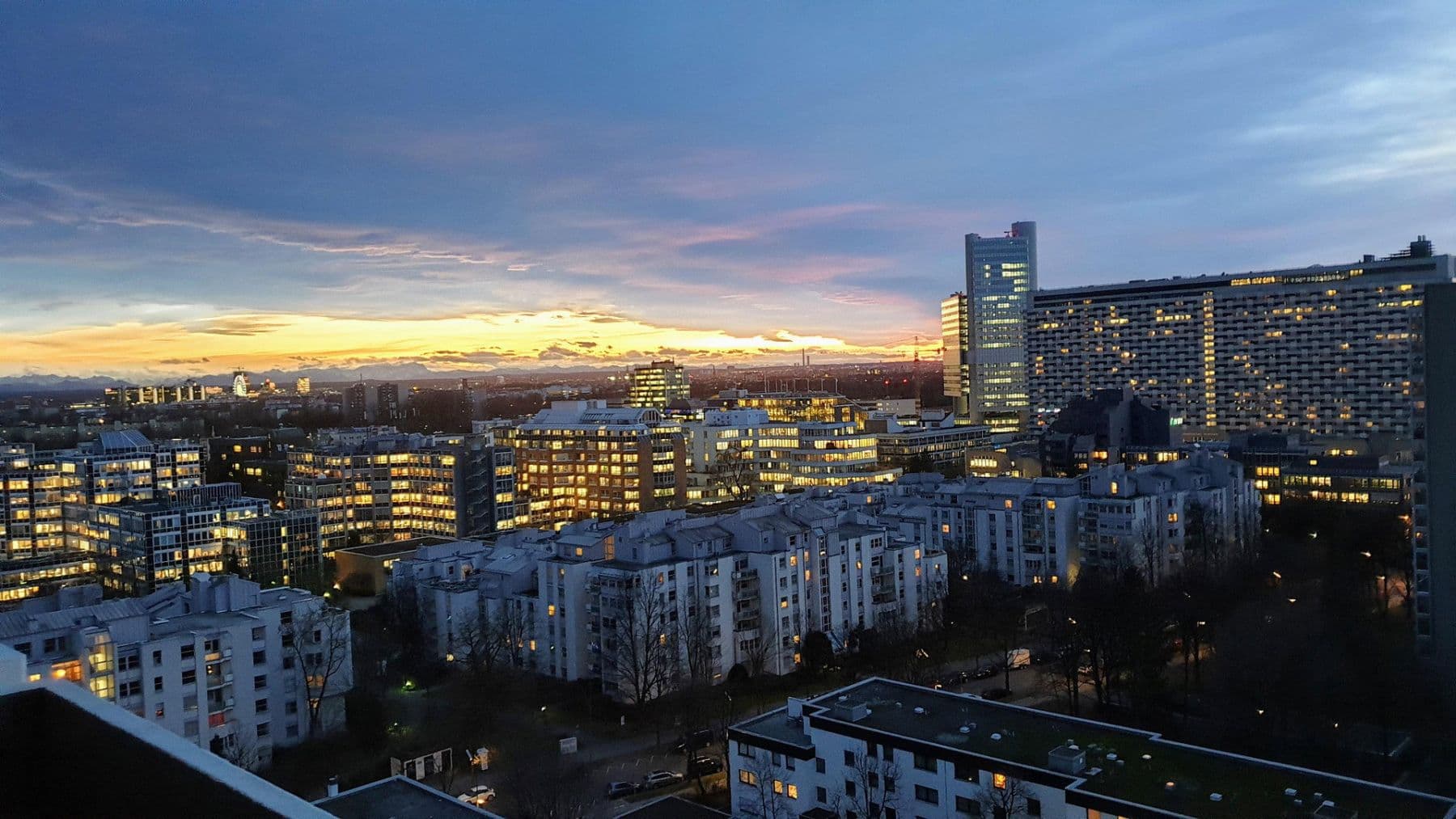 Predaj bytu 3-izbový 81 m², Elektrastr. 15, München, Bavorsko Predaj bytu 3-izbový 81 m², Elektrastr. 15, München, Bavorsko