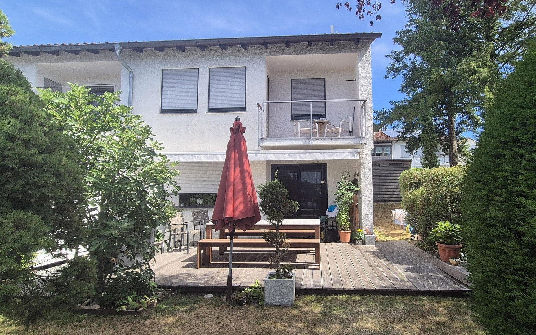 Predaj domu 113 m², pozemok 338 m², Leonberg, Bádensko-Wurttembersko Predaj domu 113 m², pozemok 338 m², Leonberg, Bádensko-Wurttembersko