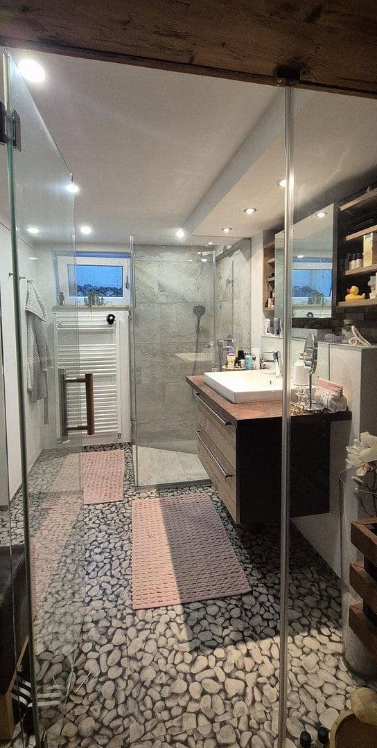 Predaj domu 113 m², pozemok 338 m², Leonberg, Bádensko-Wurttembersko Predaj domu 113 m², pozemok 338 m², Leonberg, Bádensko-Wurttembersko