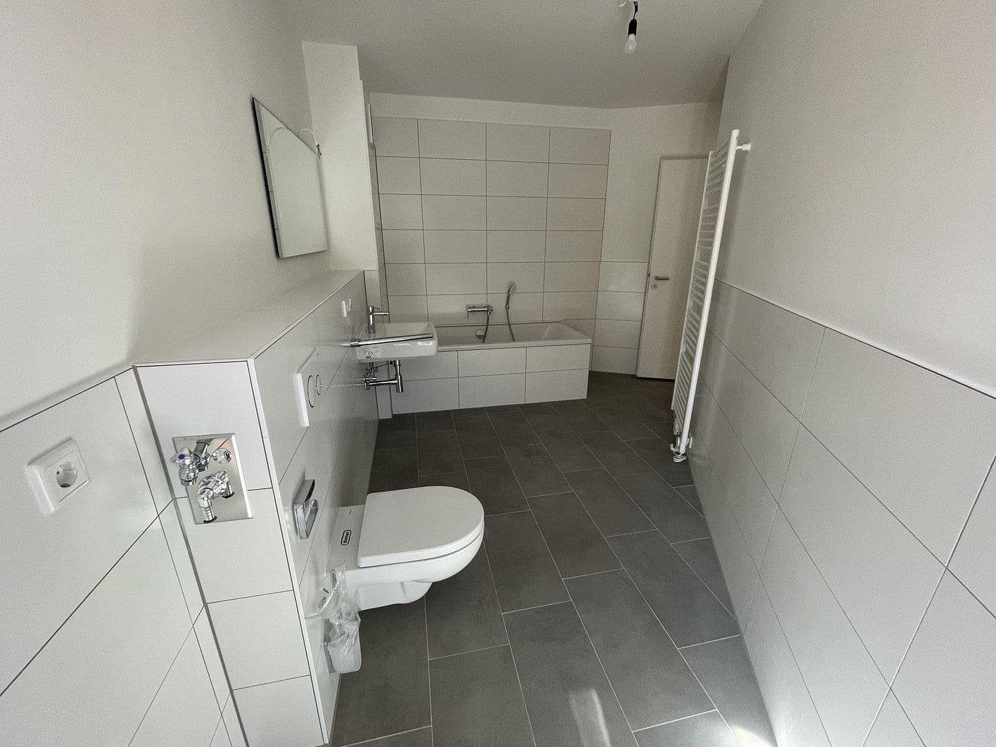 Prenájom bytu 2-izbový 68 m², Eschollbrücker Straße 12, Darmstadt, Hesensko Prenájom bytu 2-izbový 68 m², Eschollbrücker Straße 12, Darmstadt, Hesensko