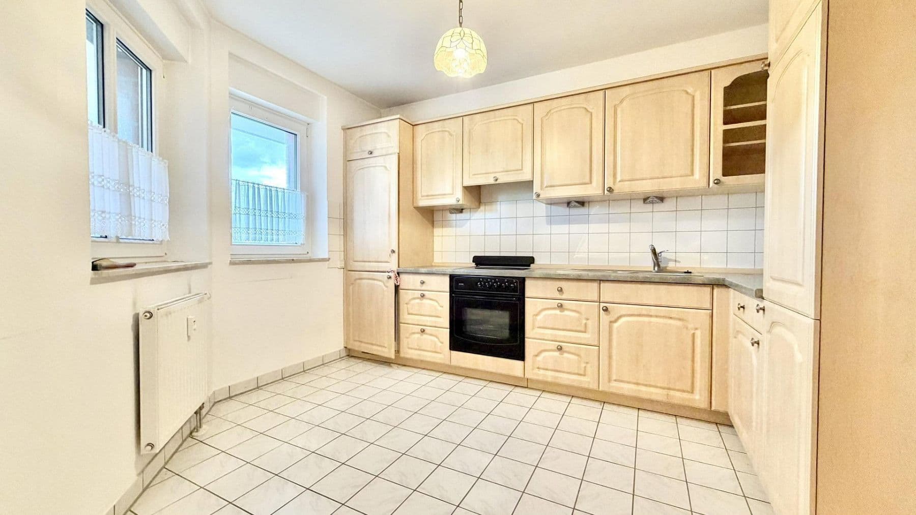 Prenájom bytu 2-izbový 56 m², Kurt-Schumacher-Str. 154, Dinslaken, Severné Porýnie - Westfálsko Prenájom bytu 2-izbový 56 m², Kurt-Schumacher-Str. 154, Dinslaken, Severné Porýnie - Westfálsko