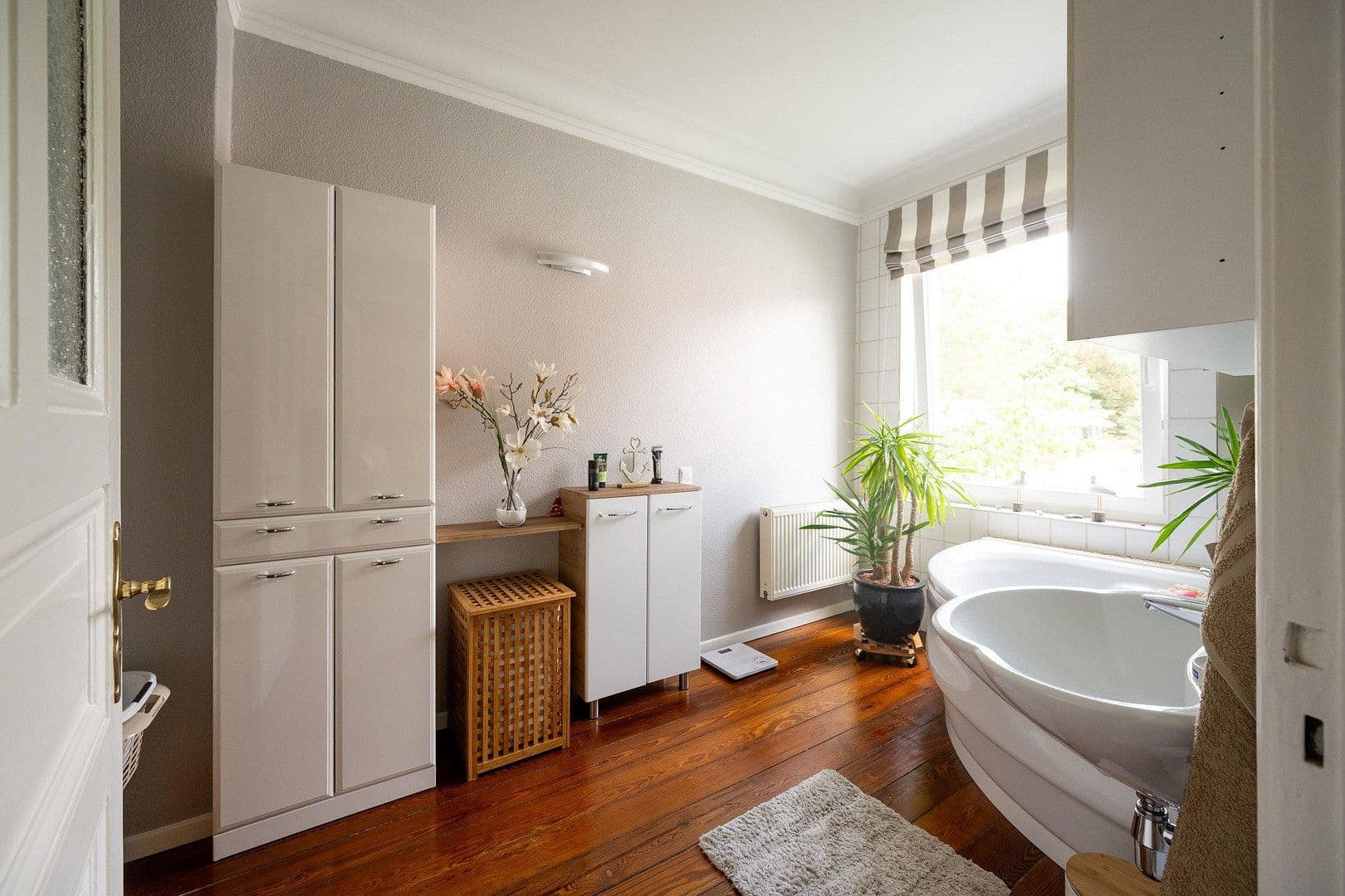 Predaj bytu 3-izbový 85 m², Hamburg, Hamburg Predaj bytu 3-izbový 85 m², Hamburg, Hamburg