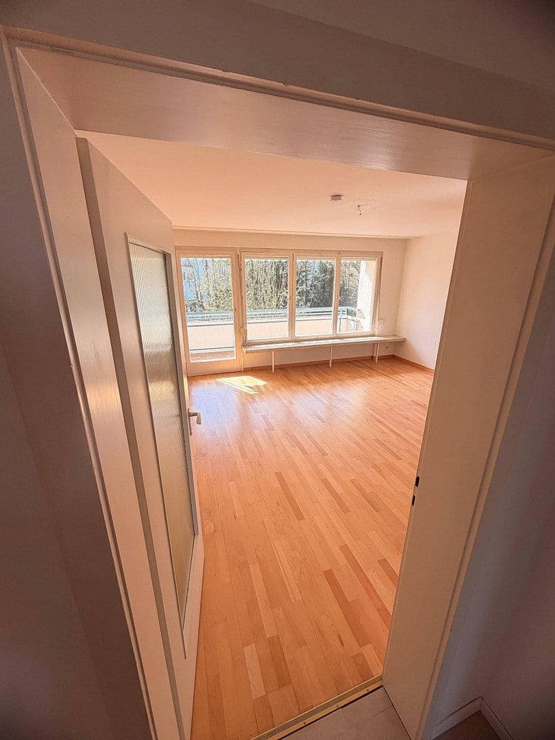 Predaj domu 210 m², pozemok 476 m², Stuttgart, Bádensko-Wurttembersko Predaj domu 210 m², pozemok 476 m², Stuttgart, Bádensko-Wurttembersko