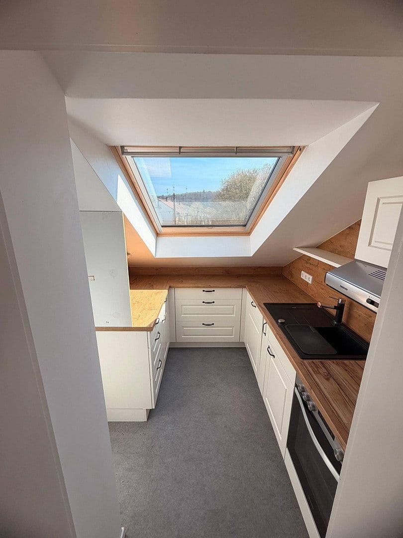Predaj domu 210 m², pozemok 476 m², Stuttgart, Bádensko-Wurttembersko Predaj domu 210 m², pozemok 476 m², Stuttgart, Bádensko-Wurttembersko