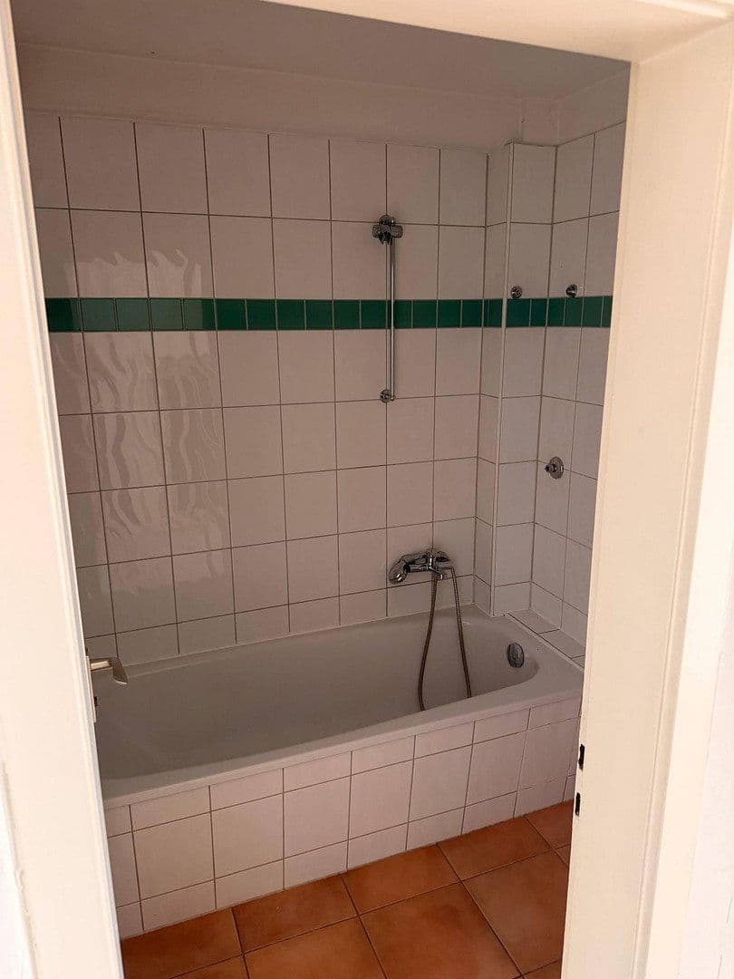 Predaj domu 210 m², pozemok 476 m², Stuttgart, Bádensko-Wurttembersko Predaj domu 210 m², pozemok 476 m², Stuttgart, Bádensko-Wurttembersko