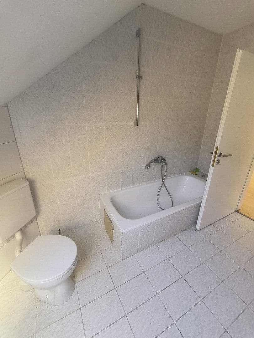 Predaj domu 199 m², pozemok 947 m², Regenstauf, Bavorsko Predaj domu 199 m², pozemok 947 m², Regenstauf, Bavorsko