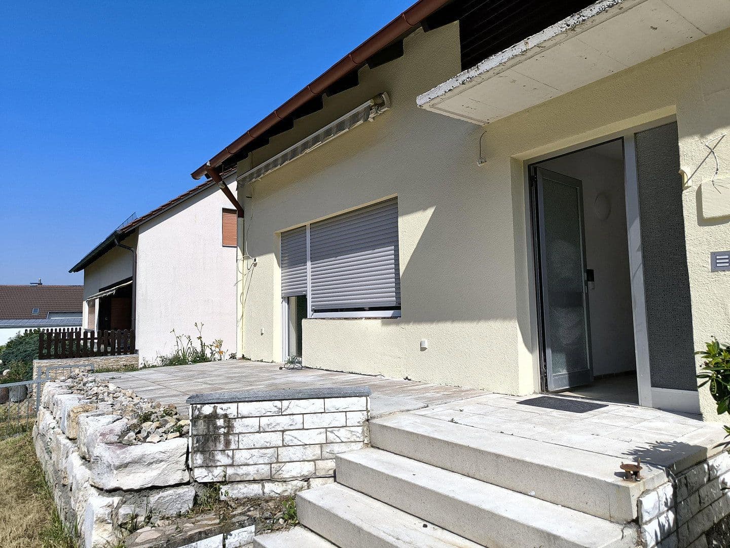 Predaj domu 199 m², pozemok 947 m², Regenstauf, Bavorsko Predaj domu 199 m², pozemok 947 m², Regenstauf, Bavorsko