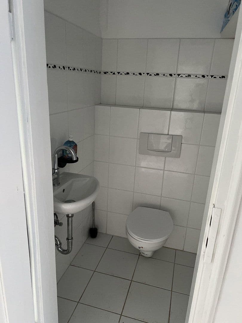 Prenájom domu 120 m², pozemok 360 m², Erzhausen, Hesensko Prenájom domu 120 m², pozemok 360 m², Erzhausen, Hesensko