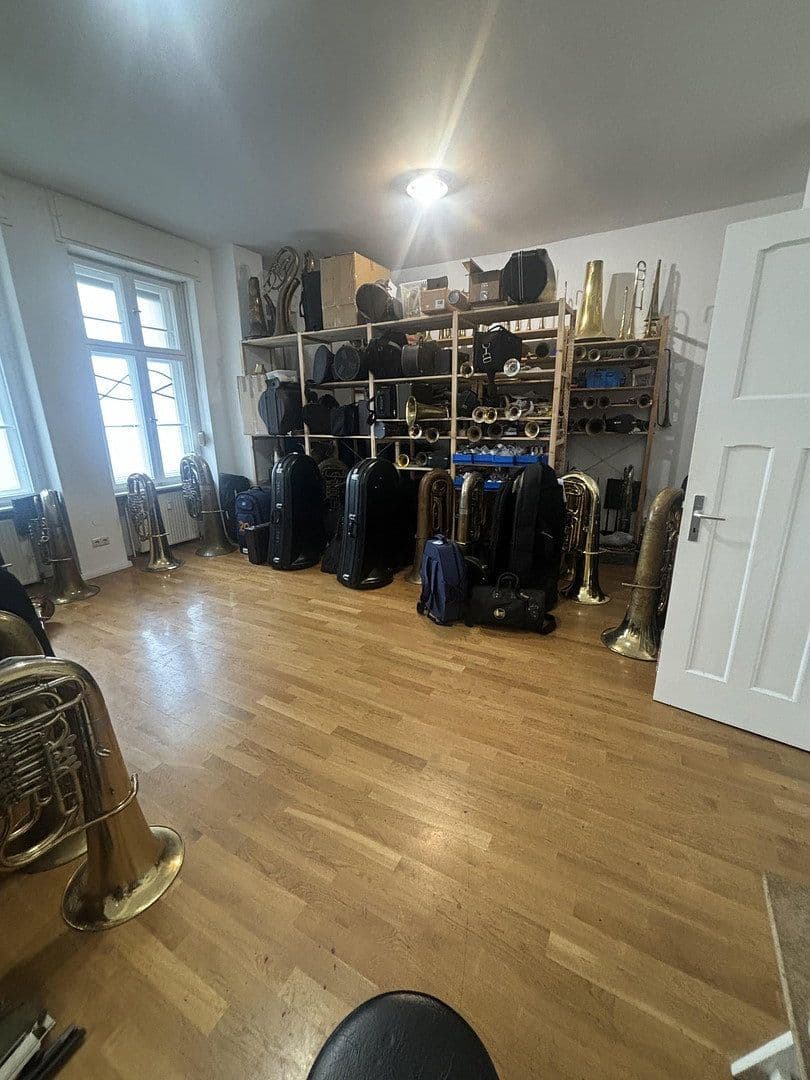 Predaj nebytového priestoru 111 m², Berlin, Berlín Predaj nebytového priestoru 111 m², Berlin, Berlín