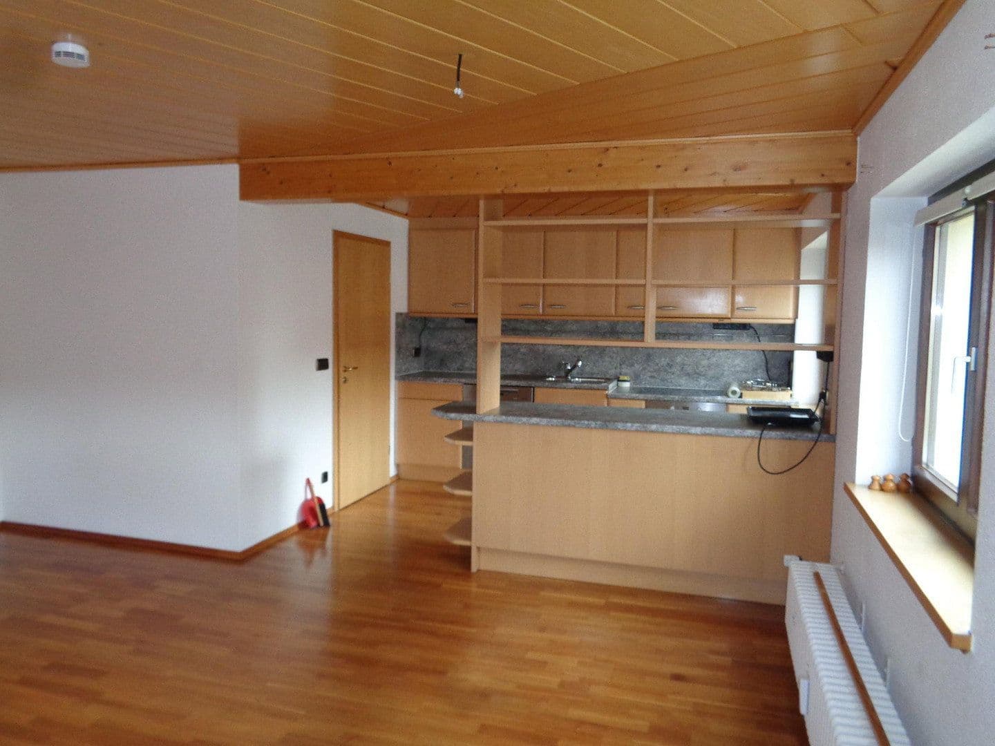 Prenájom bytu 3-izbový 93 m², Sulz am Neckar, Bádensko-Wurttembersko Prenájom bytu 3-izbový 93 m², Sulz am Neckar, Bádensko-Wurttembersko