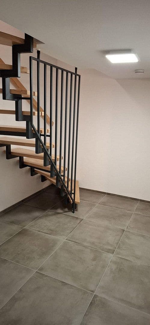 Predaj domu 163 m², pozemok 197 m², Mainz, Porýnie-Falcko Predaj domu 163 m², pozemok 197 m², Mainz, Porýnie-Falcko