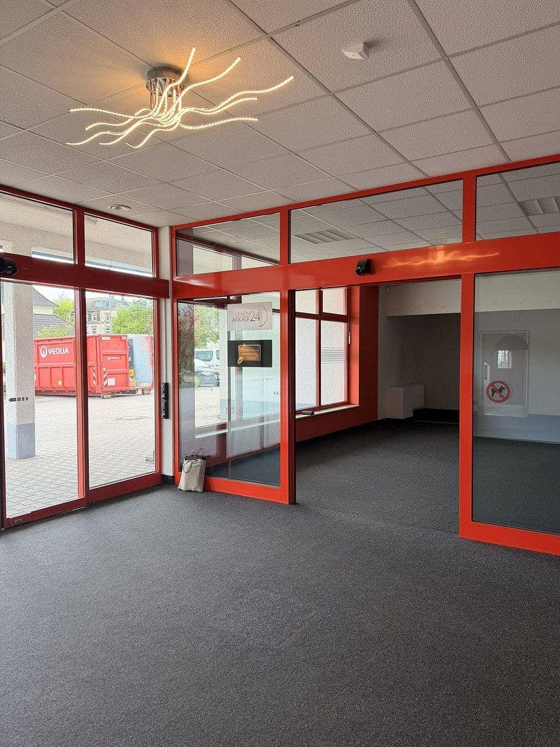 Prenájom nebytového priestoru 952 m², Dresden, Sasko Prenájom nebytového priestoru 952 m², Dresden, Sasko