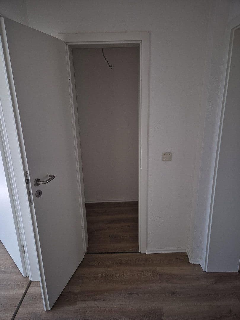 Prenájom bytu 4-izbový 94 m², Hof, Bavorsko Prenájom bytu 4-izbový 94 m², Hof, Bavorsko