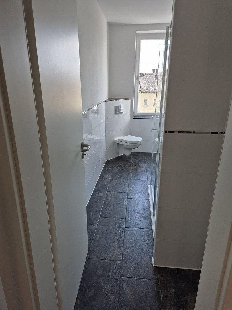 Prenájom bytu 4-izbový 94 m², Hof, Bavorsko Prenájom bytu 4-izbový 94 m², Hof, Bavorsko