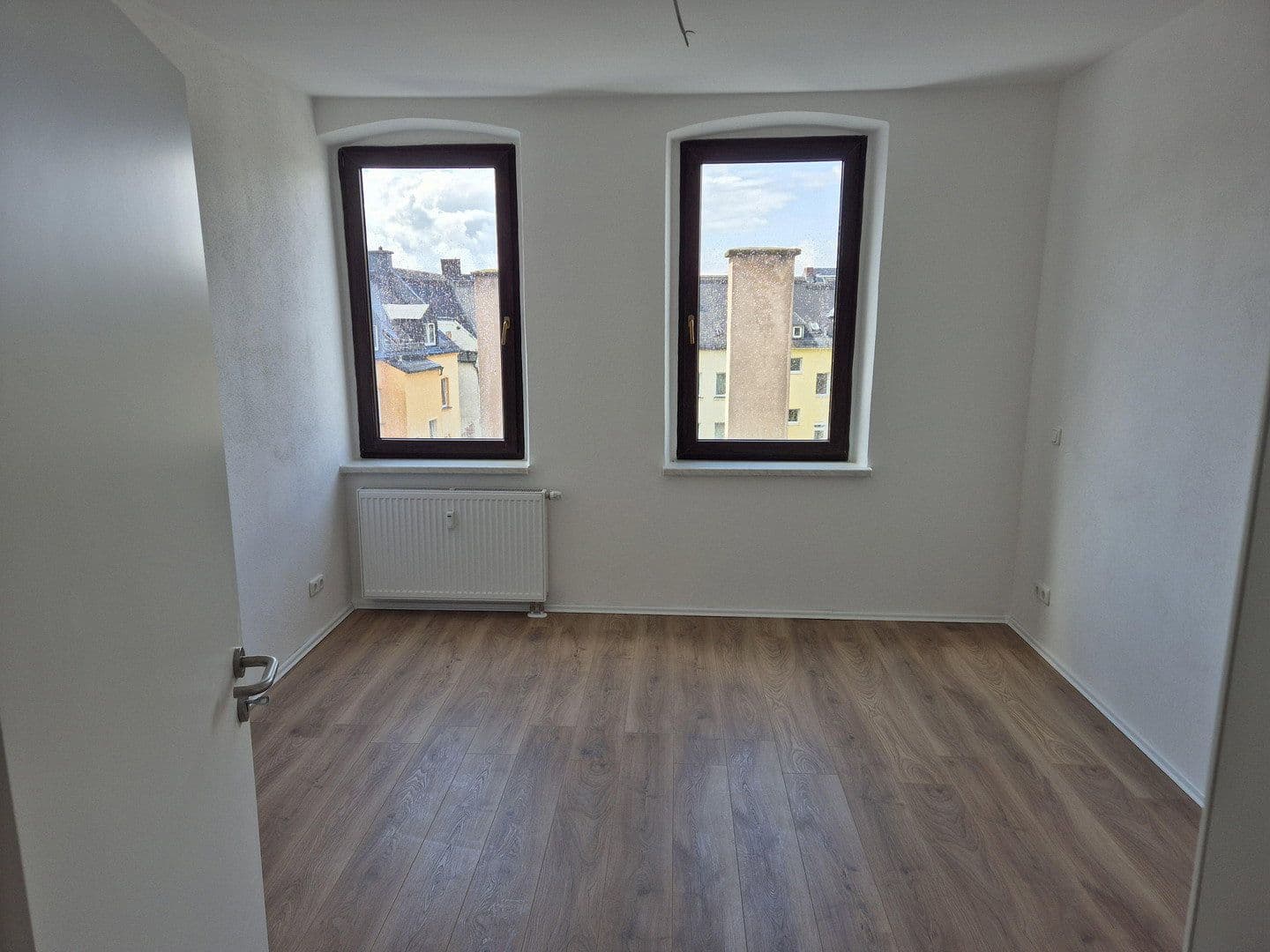 Prenájom bytu 4-izbový 94 m², Hof, Bavorsko Prenájom bytu 4-izbový 94 m², Hof, Bavorsko
