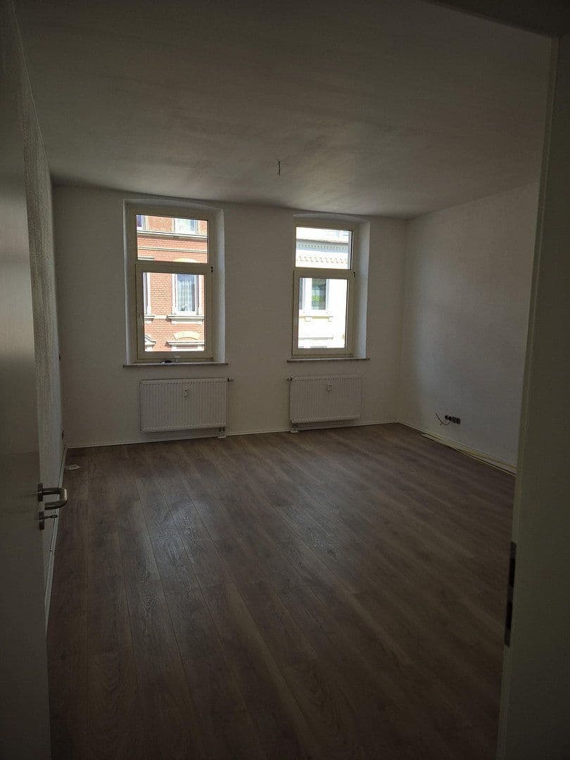 Prenájom bytu 4-izbový 94 m², Hof, Bavorsko Prenájom bytu 4-izbový 94 m², Hof, Bavorsko