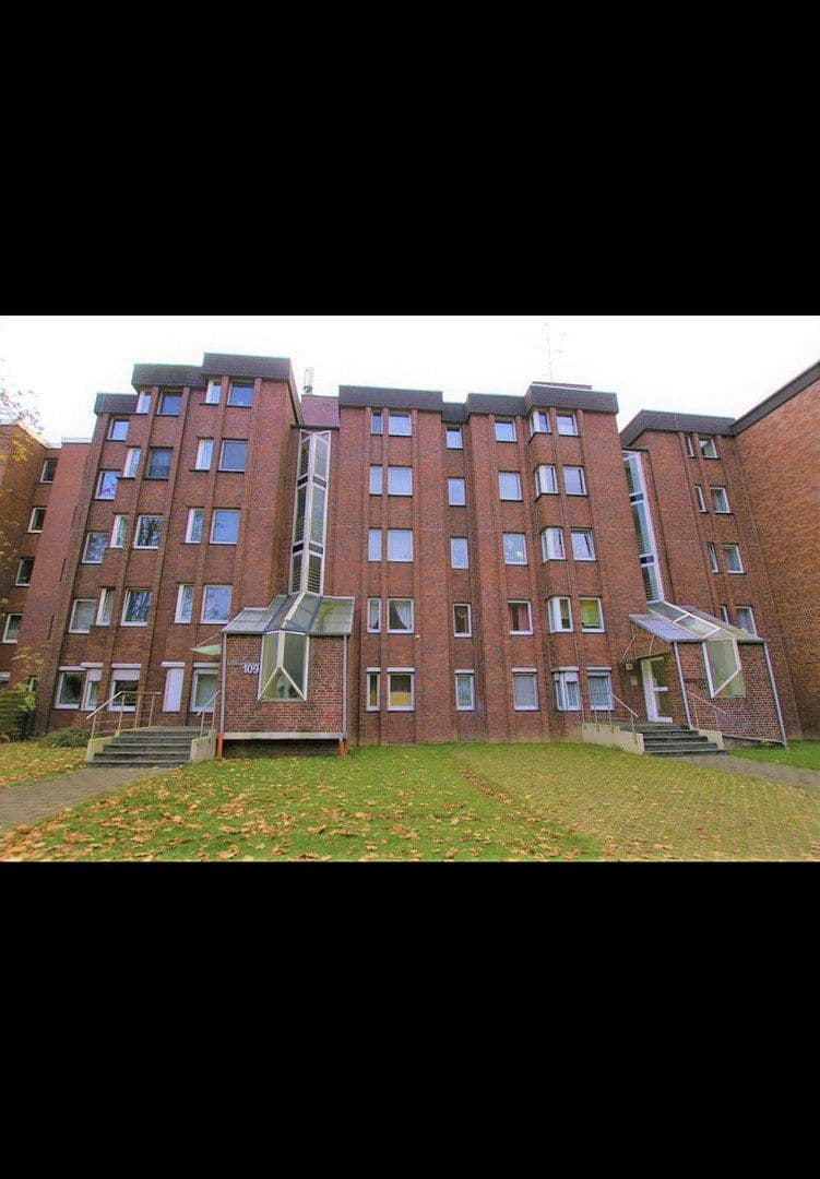 Prenájom bytu 2-izbový 62 m², Torfbruchstrasse 107, Düsseldorf, Severné Porýnie - Westfálsko Prenájom bytu 2-izbový 62 m², Torfbruchstrasse 107, Düsseldorf, Severné Porýnie - Westfálsko