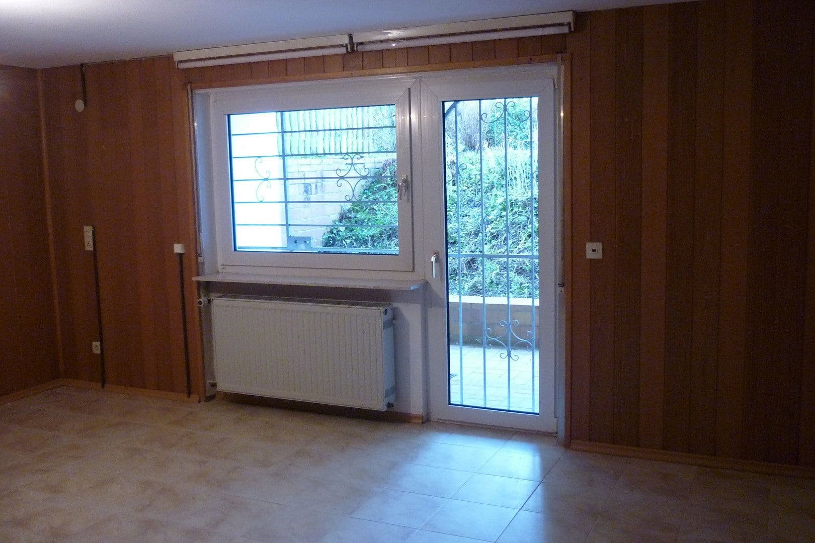 Prenájom domu 250 m², pozemok 300 m², Offenbach-Rumpenheim, Hesensko Prenájom domu 250 m², pozemok 300 m², Offenbach-Rumpenheim, Hesensko