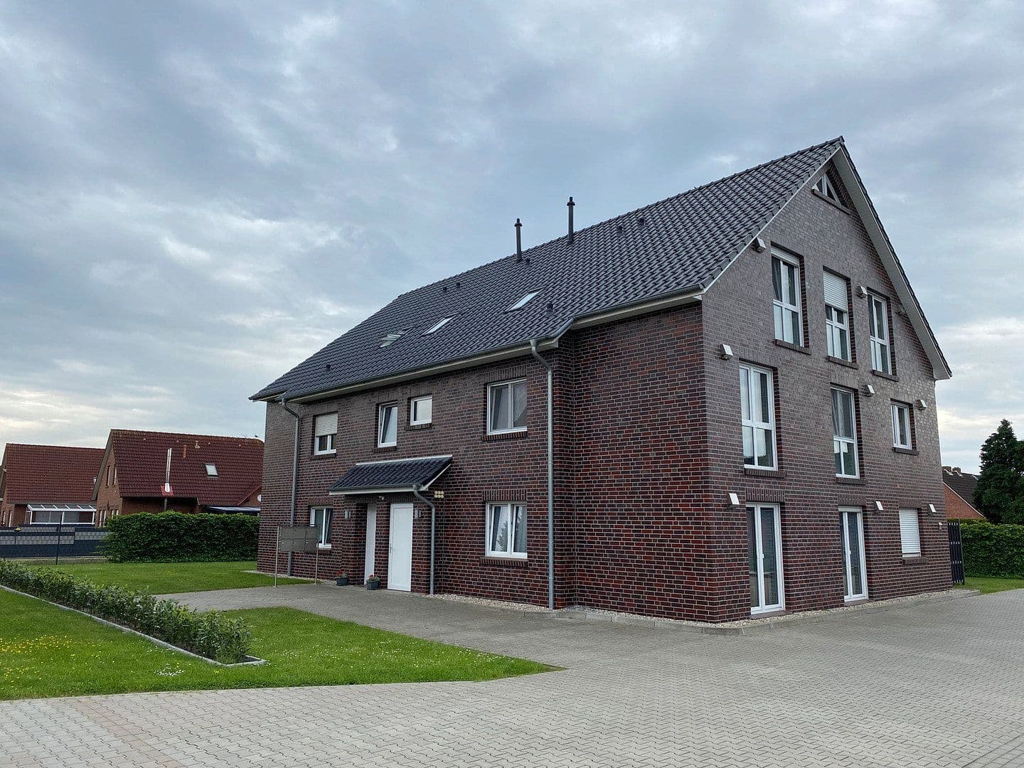 Prenájom bytu 3-izbový 82 m², Südbrookmerland, Dolné Sasko Prenájom bytu 3-izbový 82 m², Südbrookmerland, Dolné Sasko
