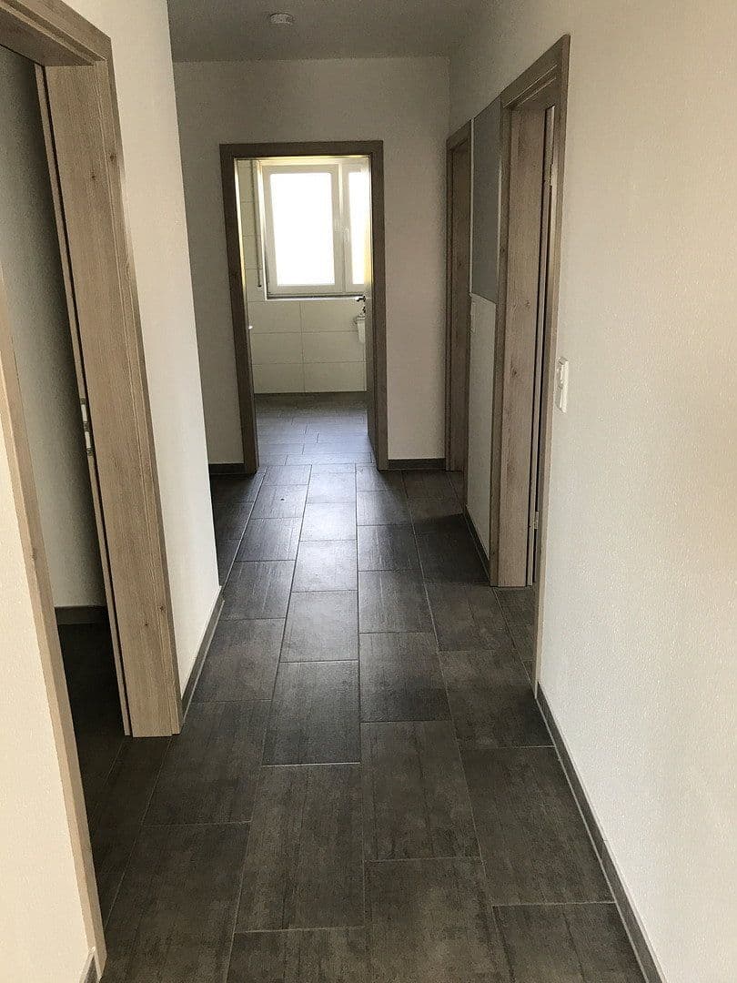 Prenájom bytu 3-izbový 82 m², Südbrookmerland, Dolné Sasko Prenájom bytu 3-izbový 82 m², Südbrookmerland, Dolné Sasko