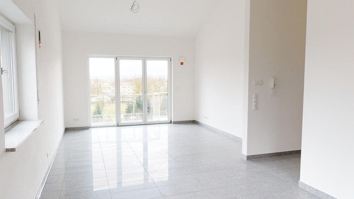Prenájom bytu 3-izbový 93 m², Eichendorffstraße, Ruhstorf a.d.Rott, Bavorsko Prenájom bytu 3-izbový 93 m², Eichendorffstraße, Ruhstorf a.d.Rott, Bavorsko