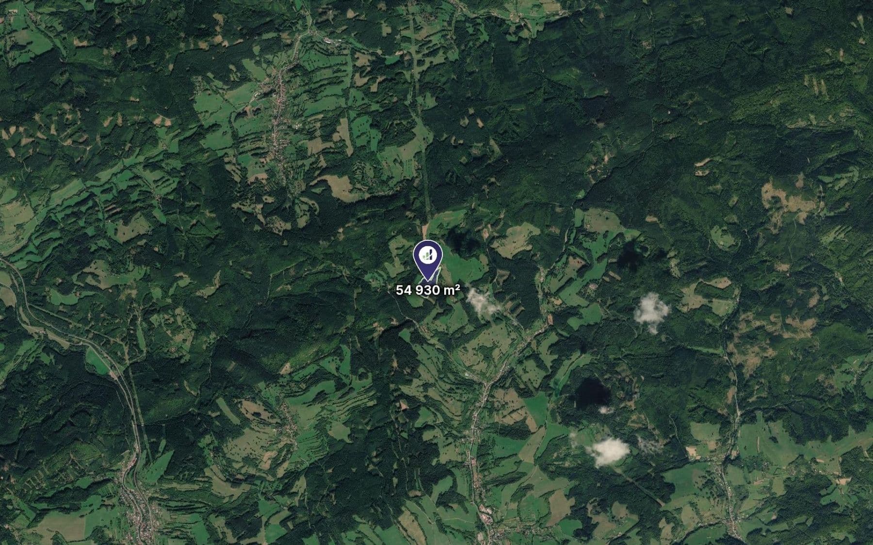 Predaj pozemku 54.930 m², Valašská Senice, Zlínský kraj Predaj pozemku 54.930 m², Valašská Senice, Zlínský kraj