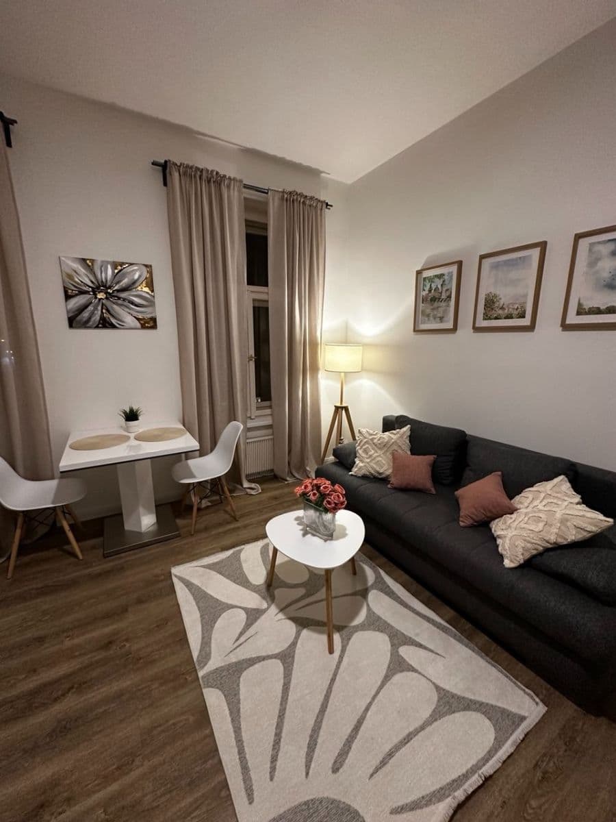Predaj bytu 2-izbový 42 m², Petrská, Praha, Praha Predaj bytu 2-izbový 42 m², Petrská, Praha, Praha
