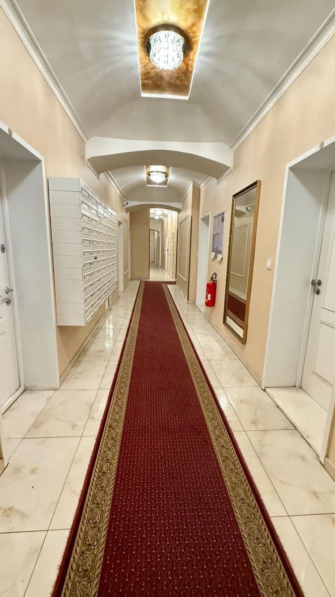Predaj bytu 2-izbový 42 m², Petrská, Praha, Praha Predaj bytu 2-izbový 42 m², Petrská, Praha, Praha