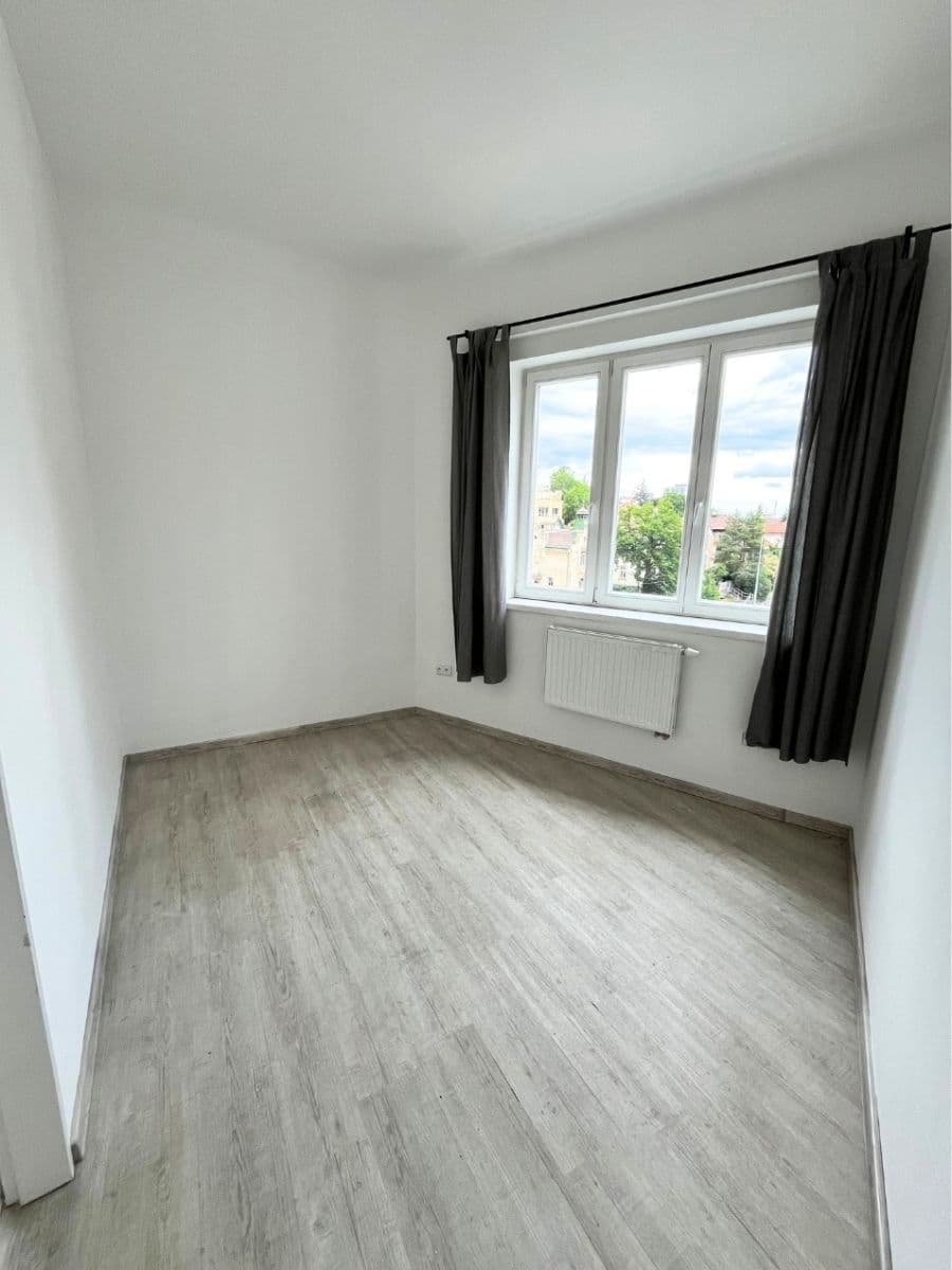 Prenájom bytu 2-izbový 53 m², Černokostelecká, Praha, Praha Prenájom bytu 2-izbový 53 m², Černokostelecká, Praha, Praha