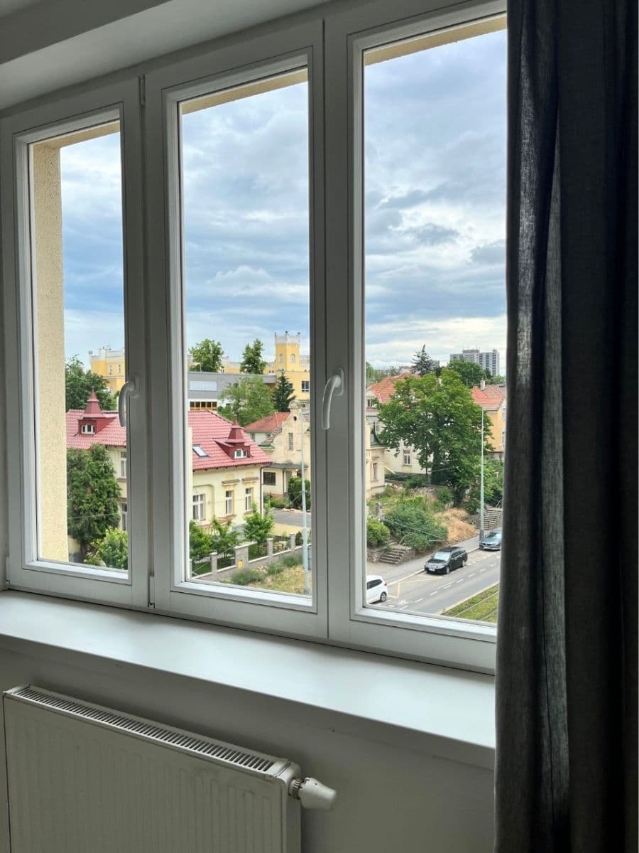 Prenájom bytu 2-izbový 53 m², Černokostelecká, Praha, Praha Prenájom bytu 2-izbový 53 m², Černokostelecká, Praha, Praha