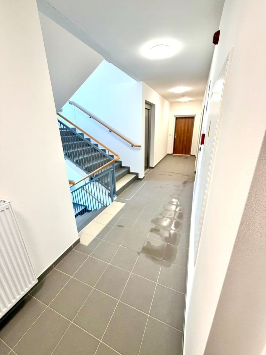 Prenájom bytu 1-izbový 31 m², Arnošta Staňka, Praha, Praha Prenájom bytu 1-izbový 31 m², Arnošta Staňka, Praha, Praha