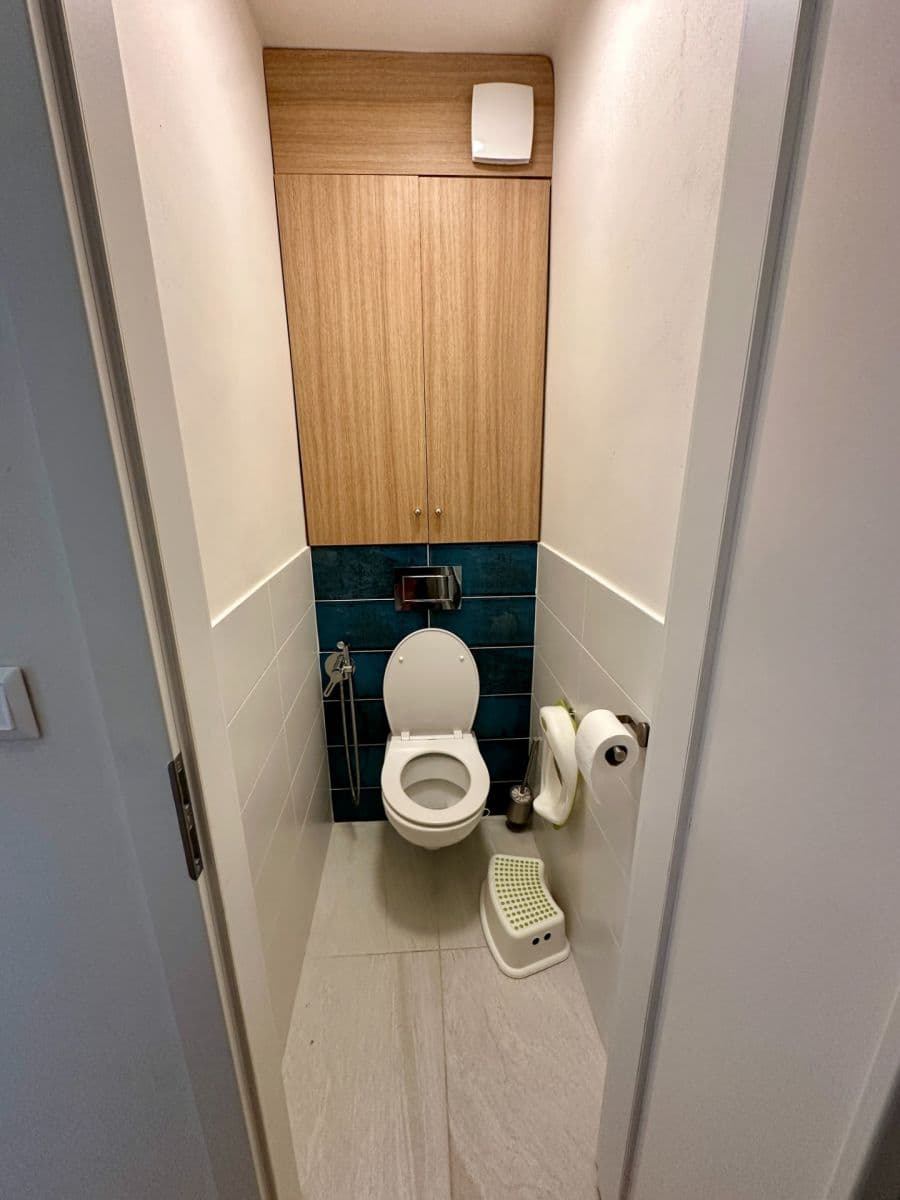 Prenájom bytu 3-izbový 94 m², Vrbenského, Praha, Praha Prenájom bytu 3-izbový 94 m², Vrbenského, Praha, Praha