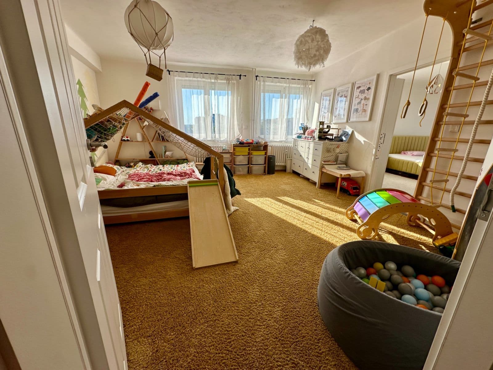 Prenájom bytu 3-izbový 94 m², Vrbenského, Praha, Praha Prenájom bytu 3-izbový 94 m², Vrbenského, Praha, Praha