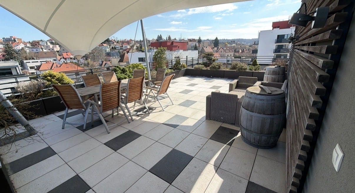 Prenájom bytu 2-izbový 58 m², Zlochova, Praha, Praha Prenájom bytu 2-izbový 58 m², Zlochova, Praha, Praha