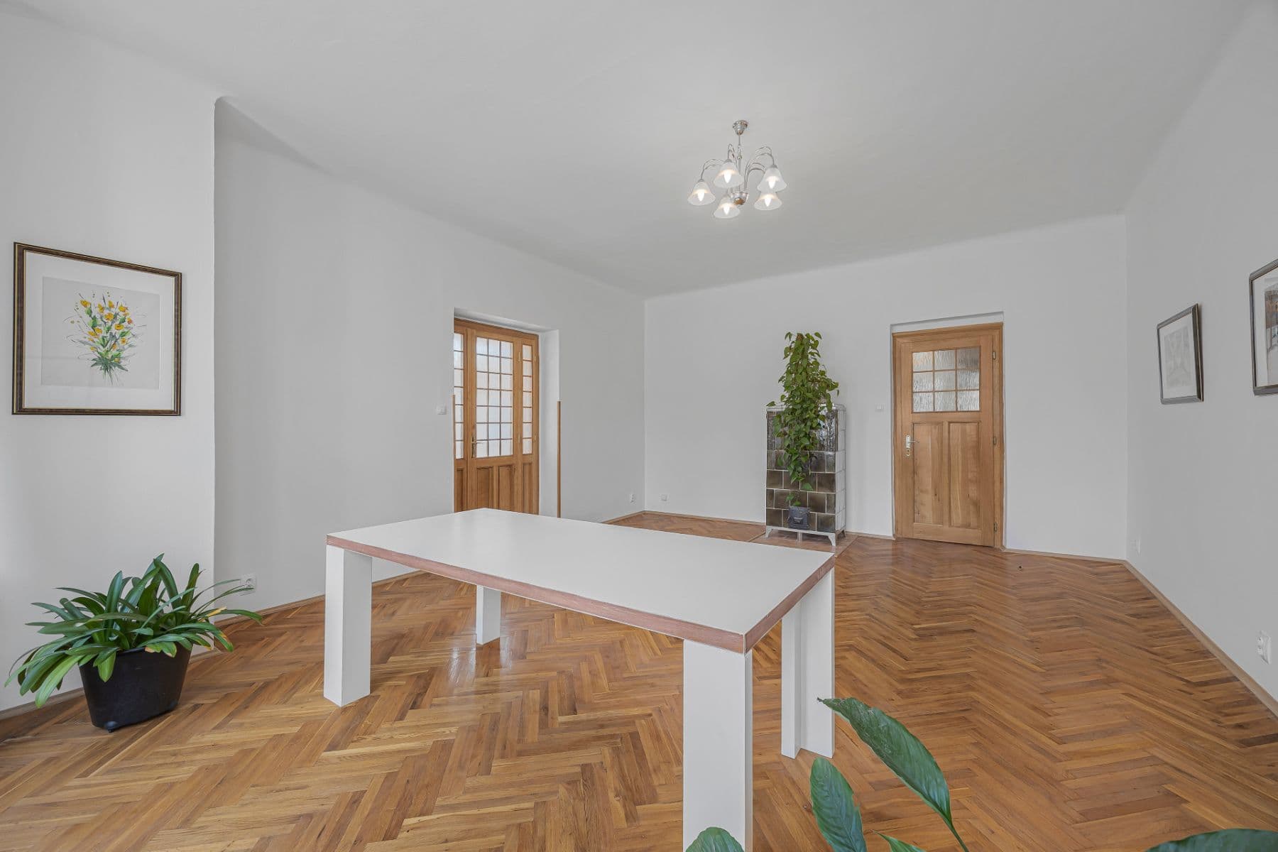 Prenájom bytu 3-izbový 116 m², Slavětínská, Praha, Praha Prenájom bytu 3-izbový 116 m², Slavětínská, Praha, Praha