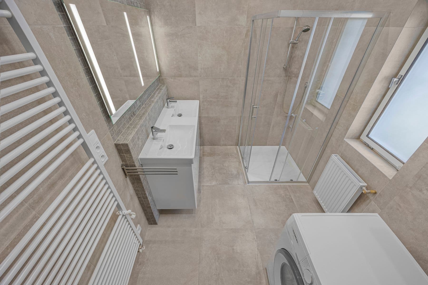 Prenájom bytu 3-izbový 116 m², Slavětínská, Praha, Praha Prenájom bytu 3-izbový 116 m², Slavětínská, Praha, Praha