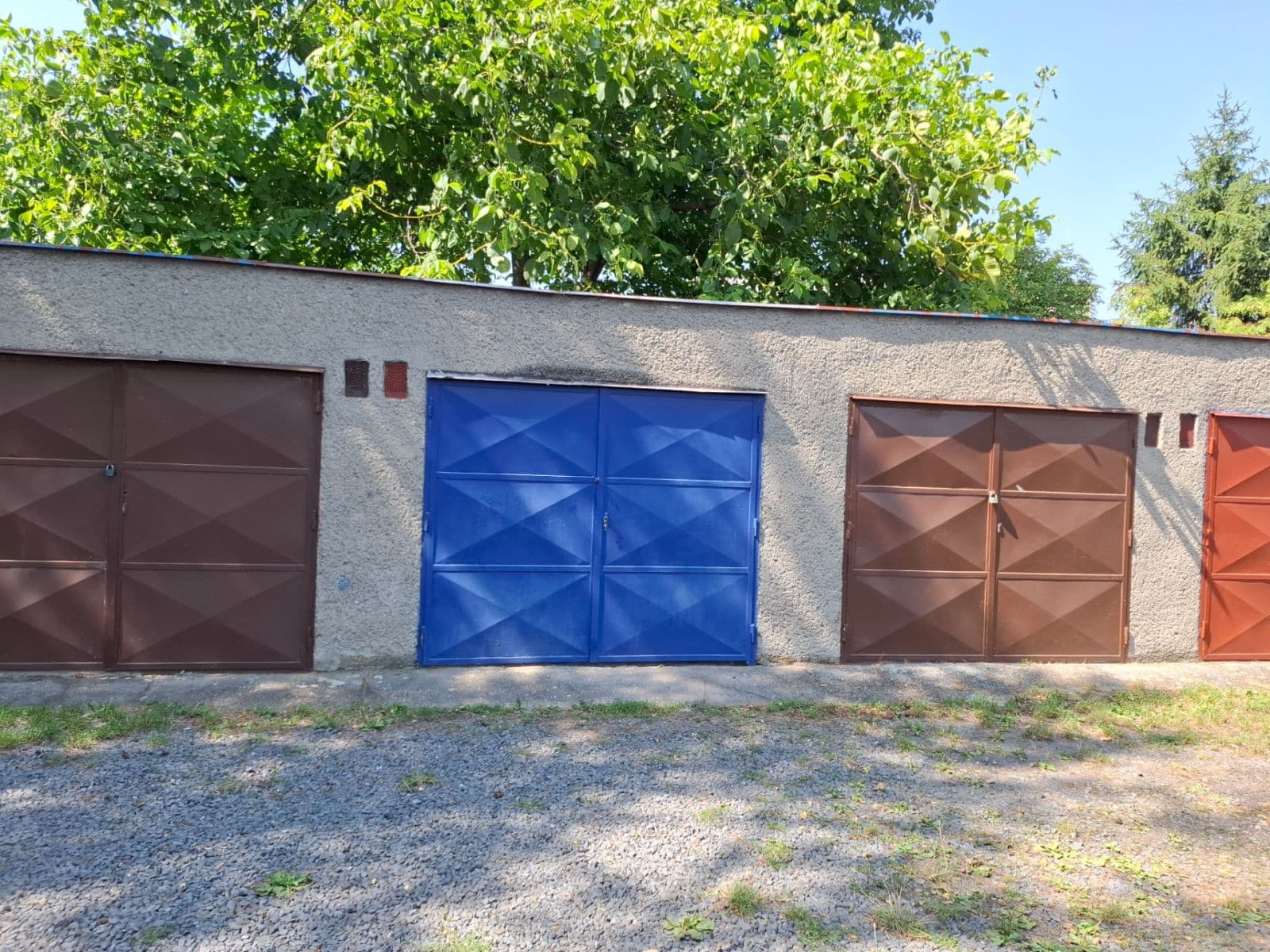 Prenájom garáže 17 m², Opava, Moravskoslezský kraj Prenájom garáže 17 m², Opava, Moravskoslezský kraj