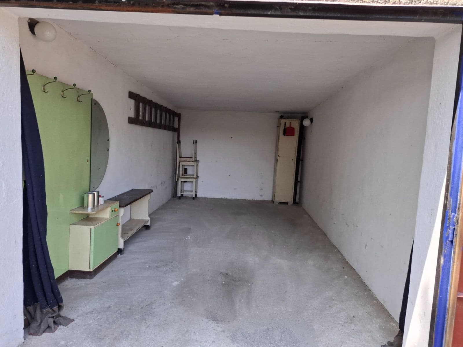 Prenájom garáže 17 m², Opava, Moravskoslezský kraj Prenájom garáže 17 m², Opava, Moravskoslezský kraj