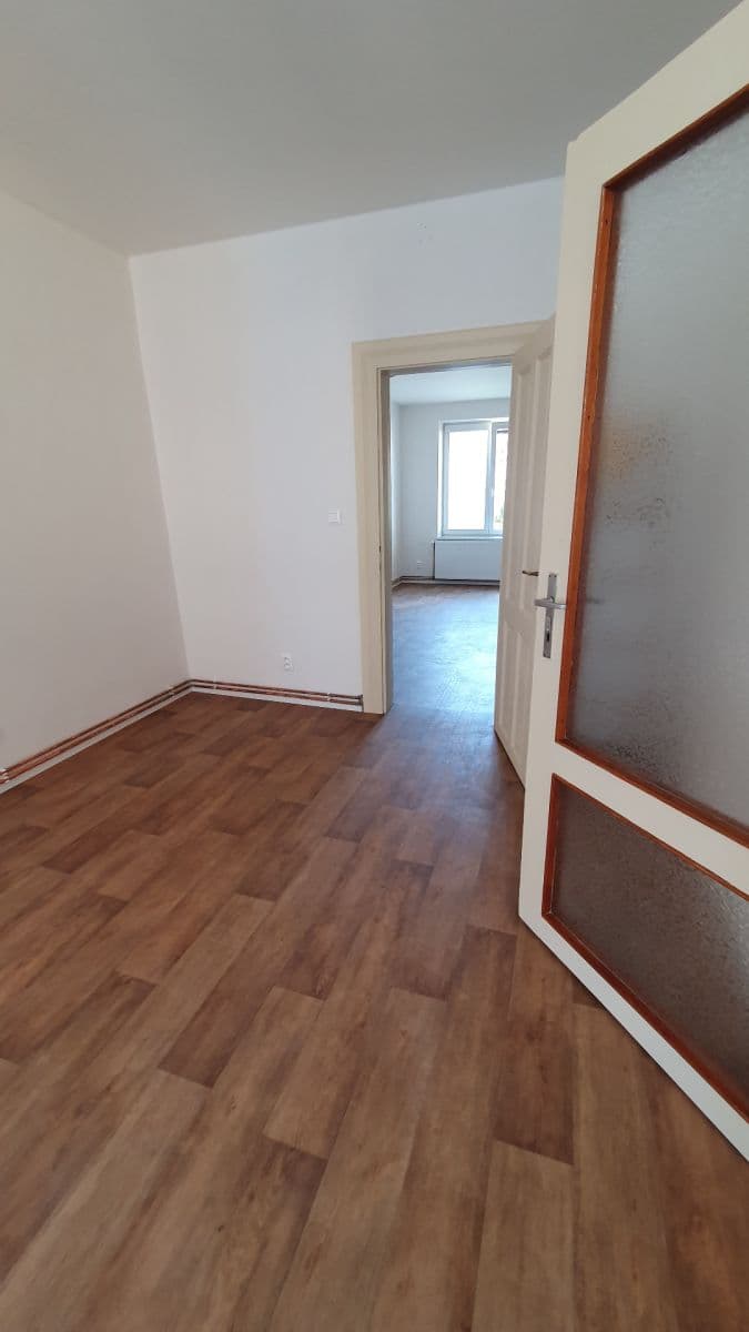 Prenájom bytu 2-izbový 70 m², Vrchlického, Plzeň, Plzeňský kraj Prenájom bytu 2-izbový 70 m², Vrchlického, Plzeň, Plzeňský kraj
