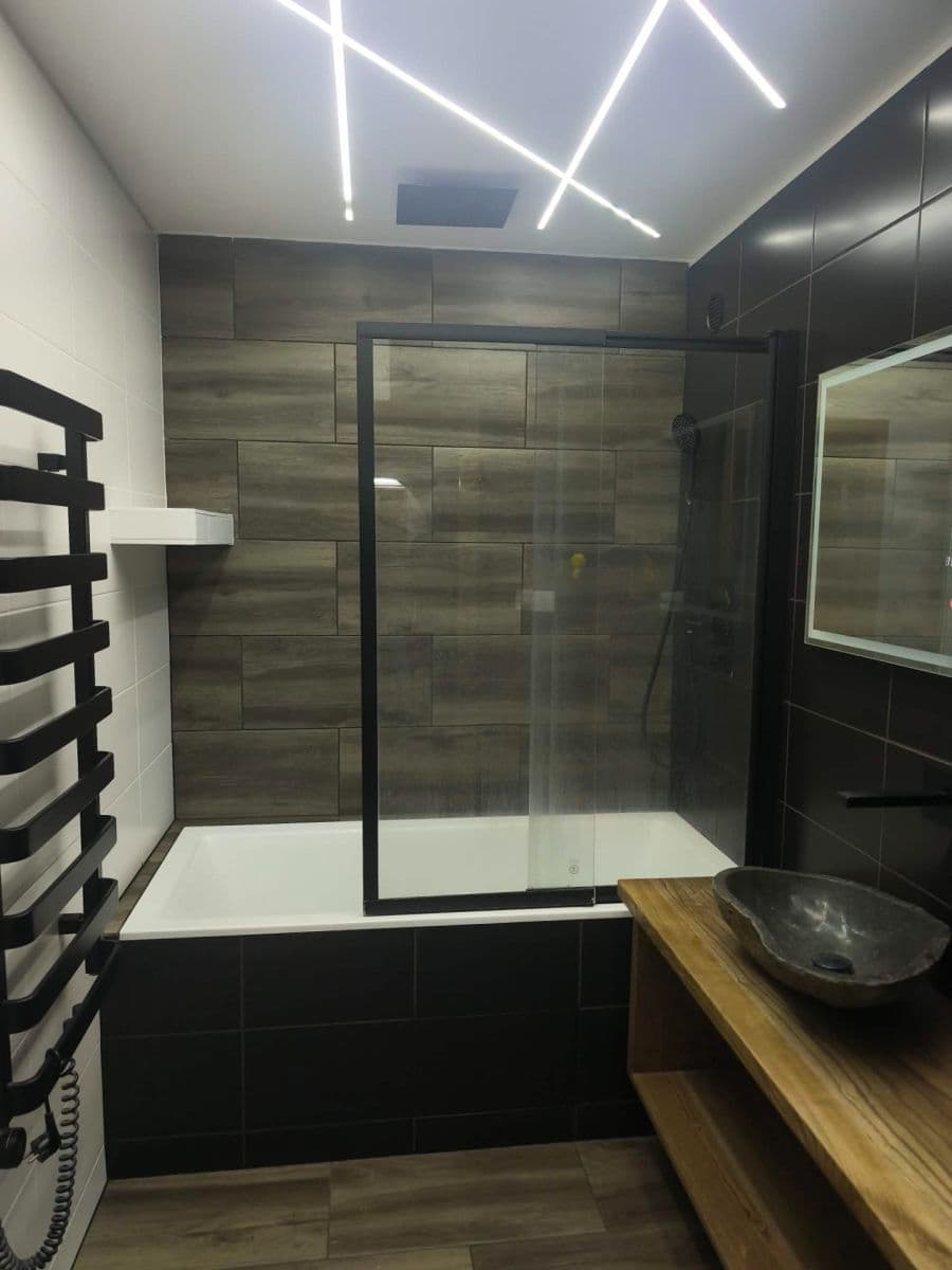 Prenájom bytu 4-izbový 100 m², Chalabalova, Praha, Praha Prenájom bytu 4-izbový 100 m², Chalabalova, Praha, Praha
