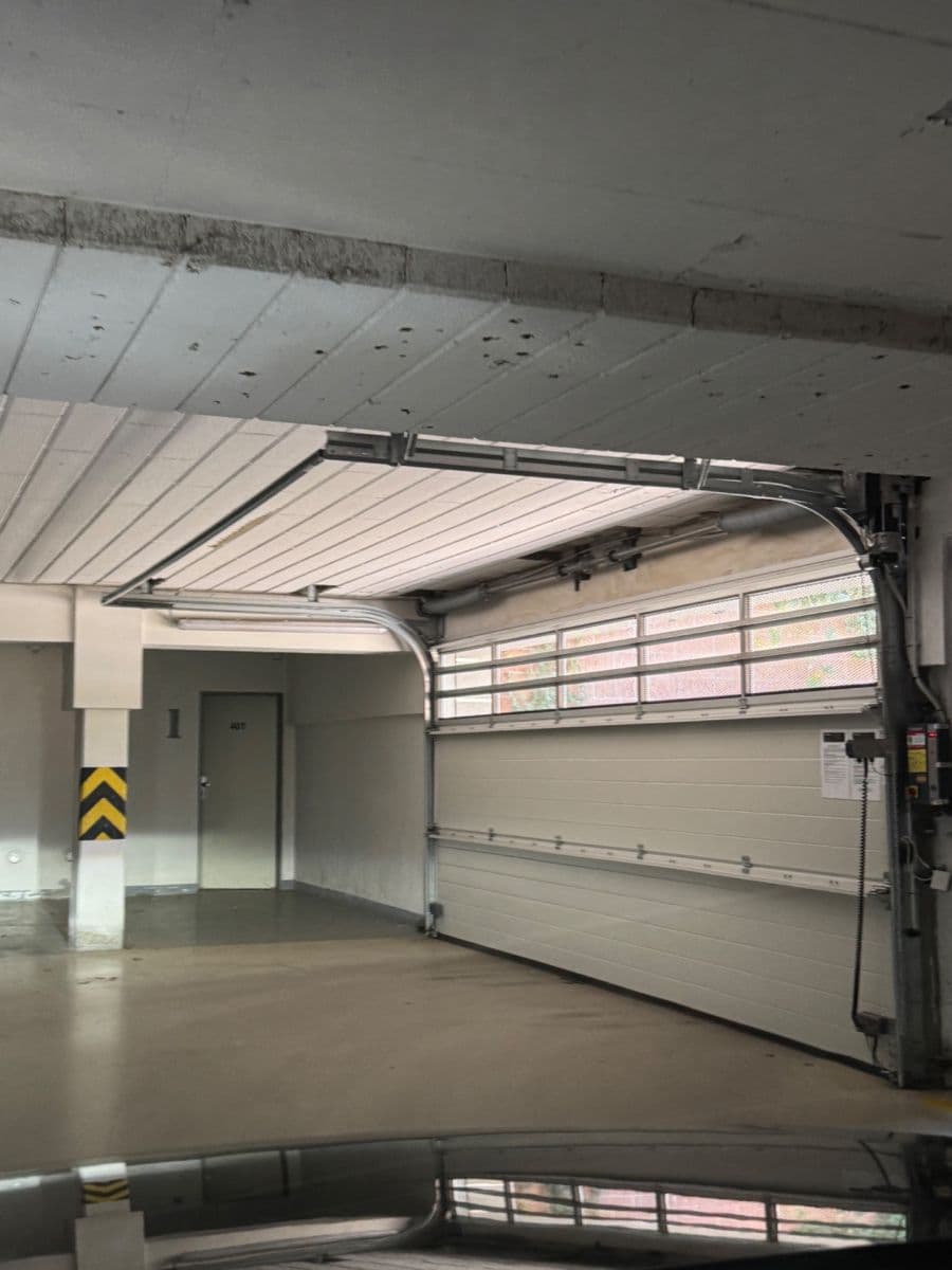 Prenájom bytu 2-izbový 54 m², Vladycká, Praha, Praha Prenájom bytu 2-izbový 54 m², Vladycká, Praha, Praha