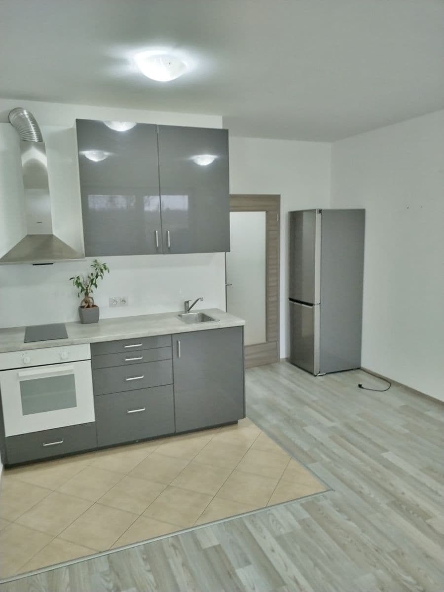 Prenájom bytu 1-izbový 26 m², Kadečkové, Praha, Praha Prenájom bytu 1-izbový 26 m², Kadečkové, Praha, Praha