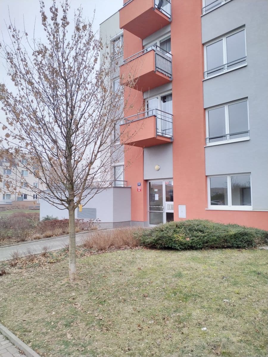 Prenájom bytu 1-izbový 26 m², Kadečkové, Praha, Praha Prenájom bytu 1-izbový 26 m², Kadečkové, Praha, Praha