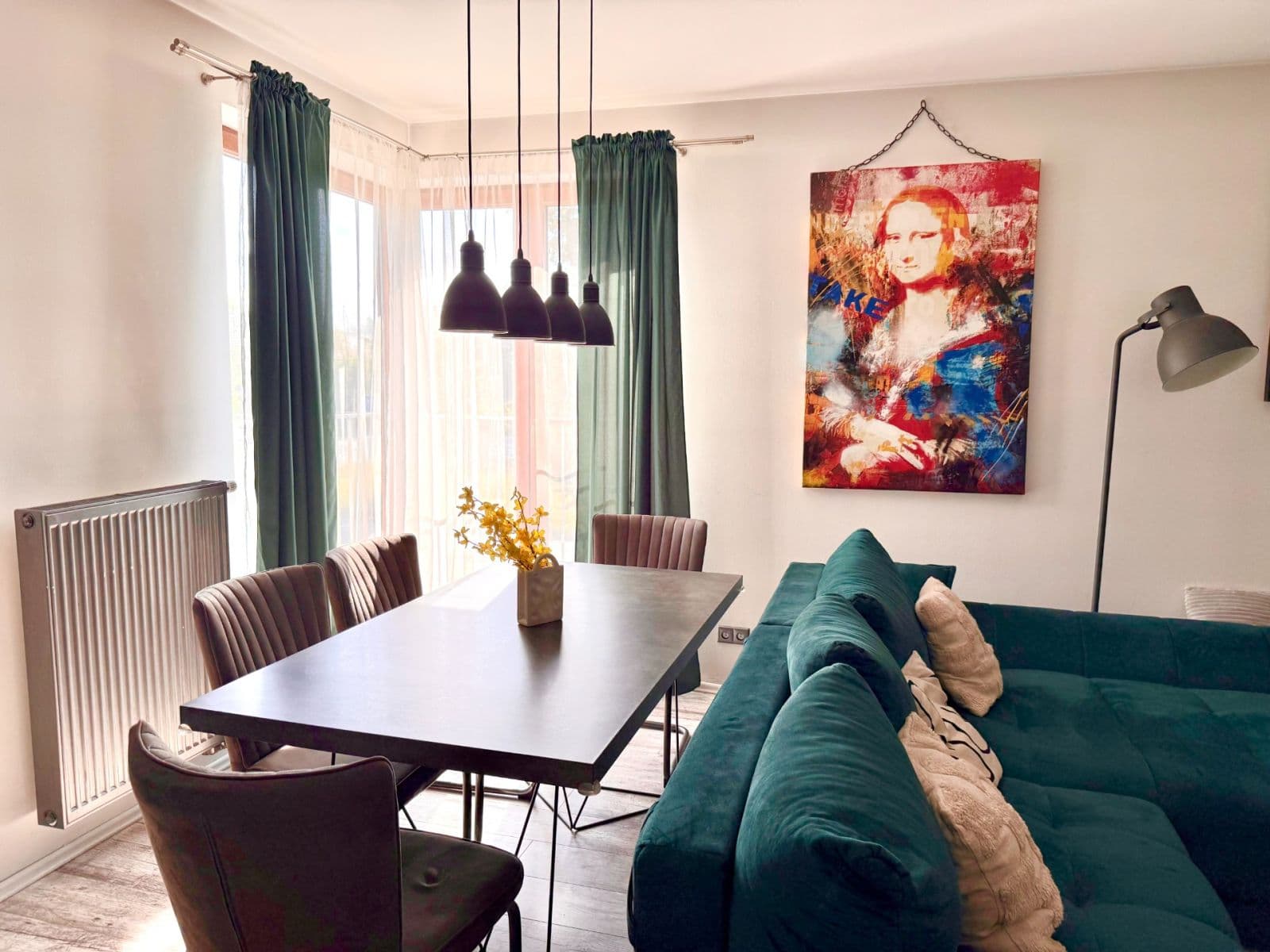 Predaj bytu 3-izbový 110 m², Lomená, Zbuzany, Středočeský kraj Predaj bytu 3-izbový 110 m², Lomená, Zbuzany, Středočeský kraj