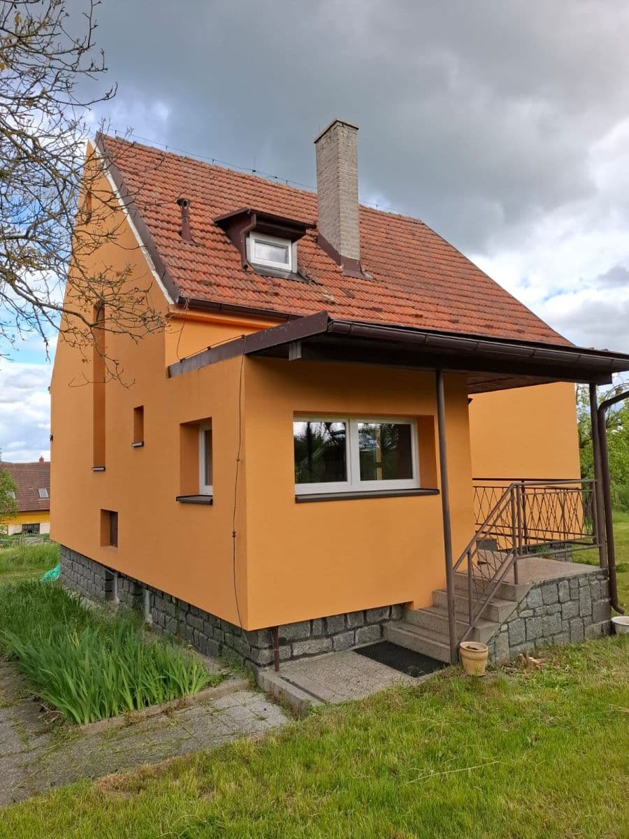 Predaj domu 178 m², pozemok 1.514 m², Nalžovice, Středočeský kraj Predaj domu 178 m², pozemok 1.514 m², Nalžovice, Středočeský kraj