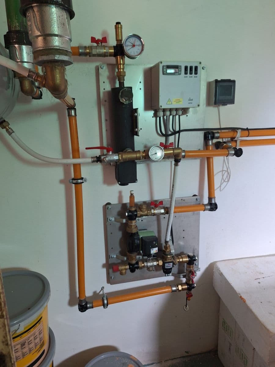 Predaj domu 178 m², pozemok 1.514 m², Nalžovice, Středočeský kraj Predaj domu 178 m², pozemok 1.514 m², Nalžovice, Středočeský kraj
